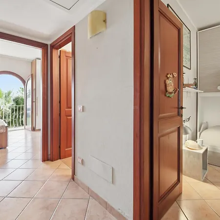 Molara By Moresca, Frontemare Daire