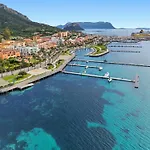 Molara By Moresca, Frontemare