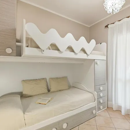 Lägenhet Molara By Moresca, Frontemare