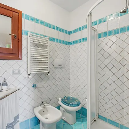 Molara By Moresca, Frontemare